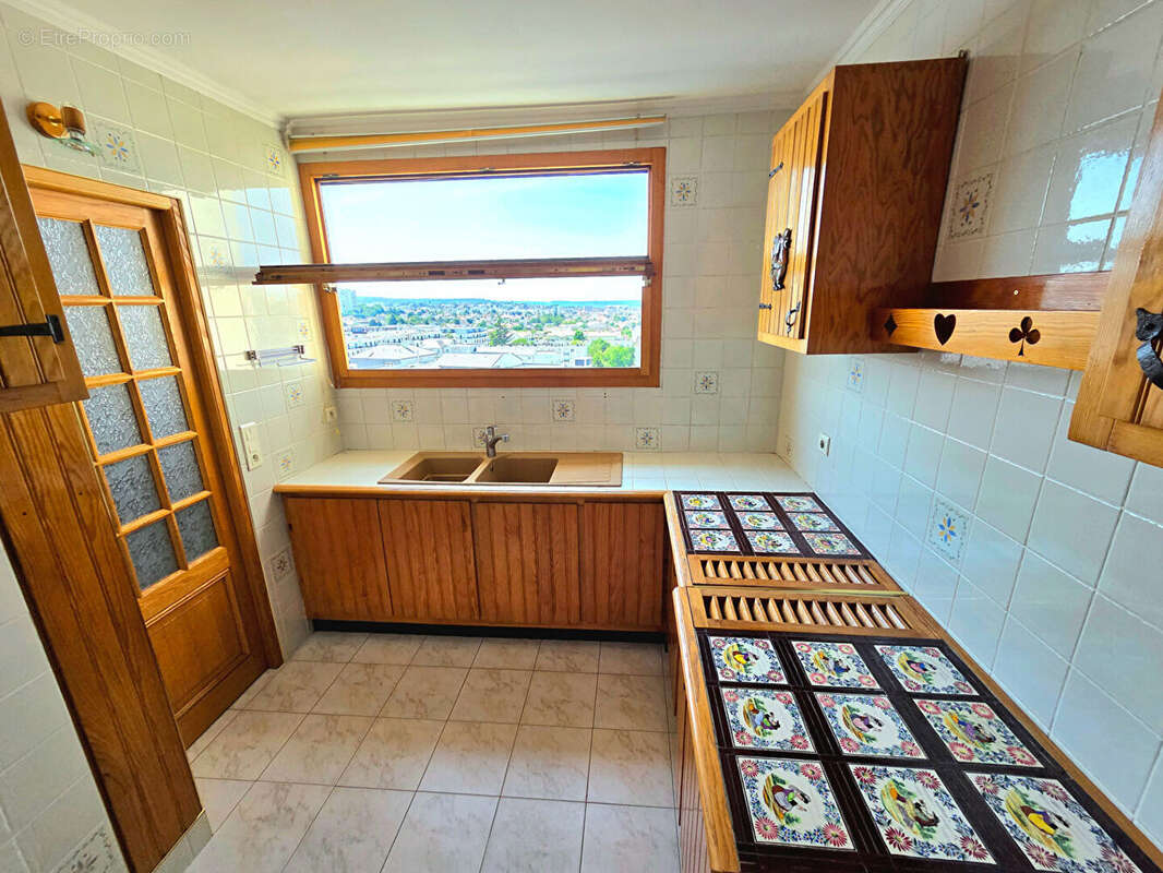 Appartement à CHATILLON