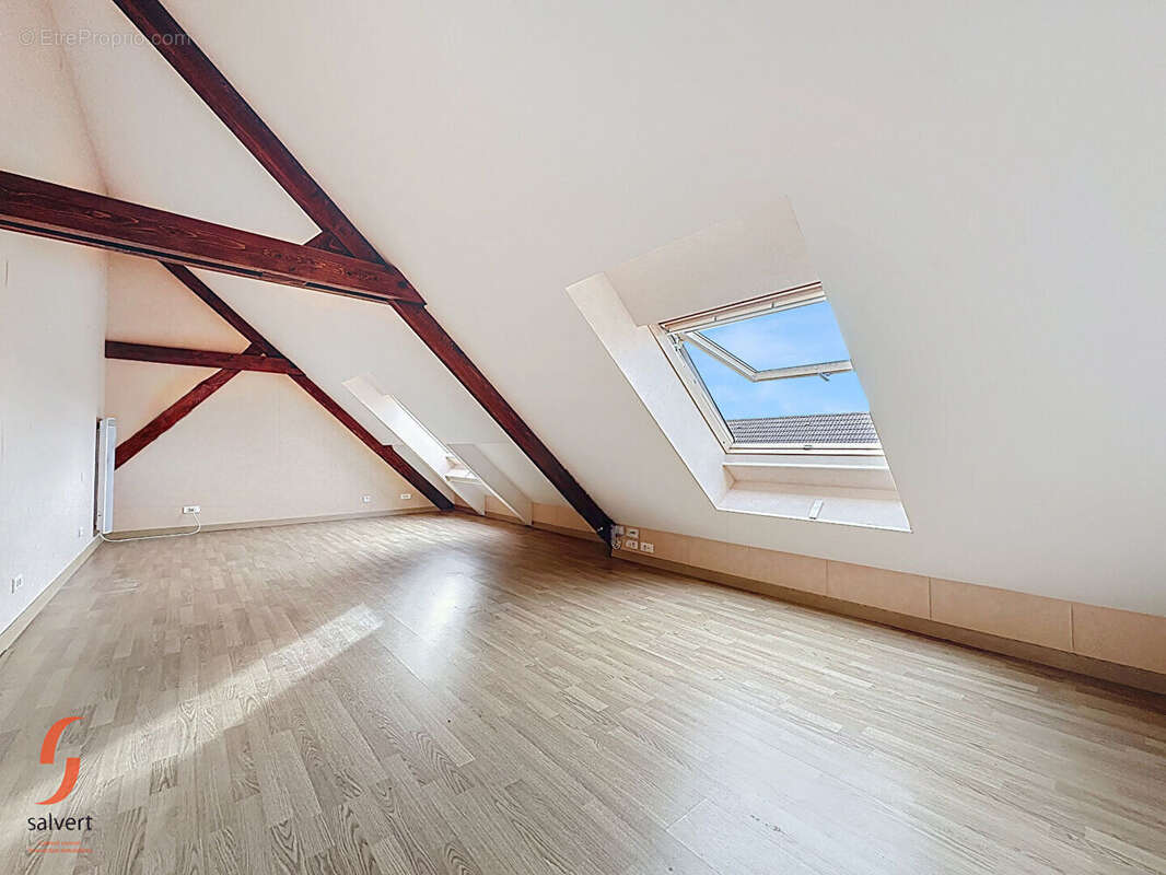 Maison à SAINT-VICTOR