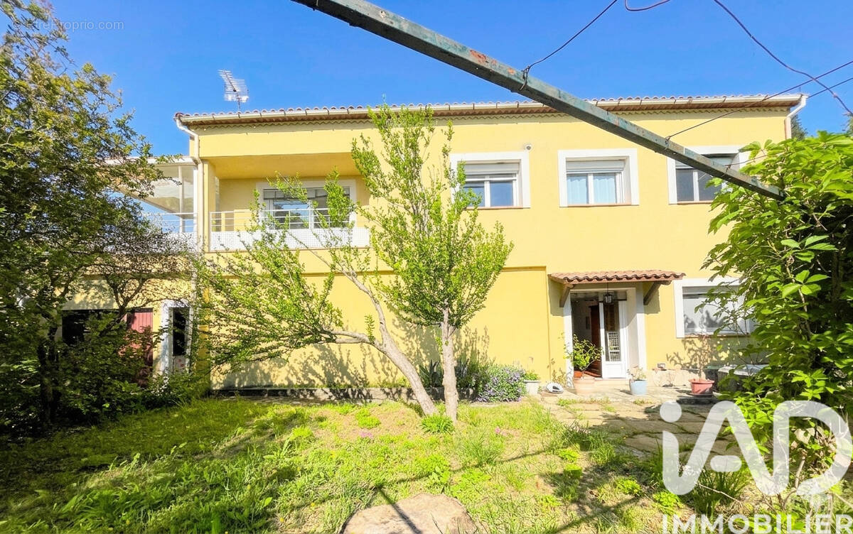 Photo 1 - Maison à UZES