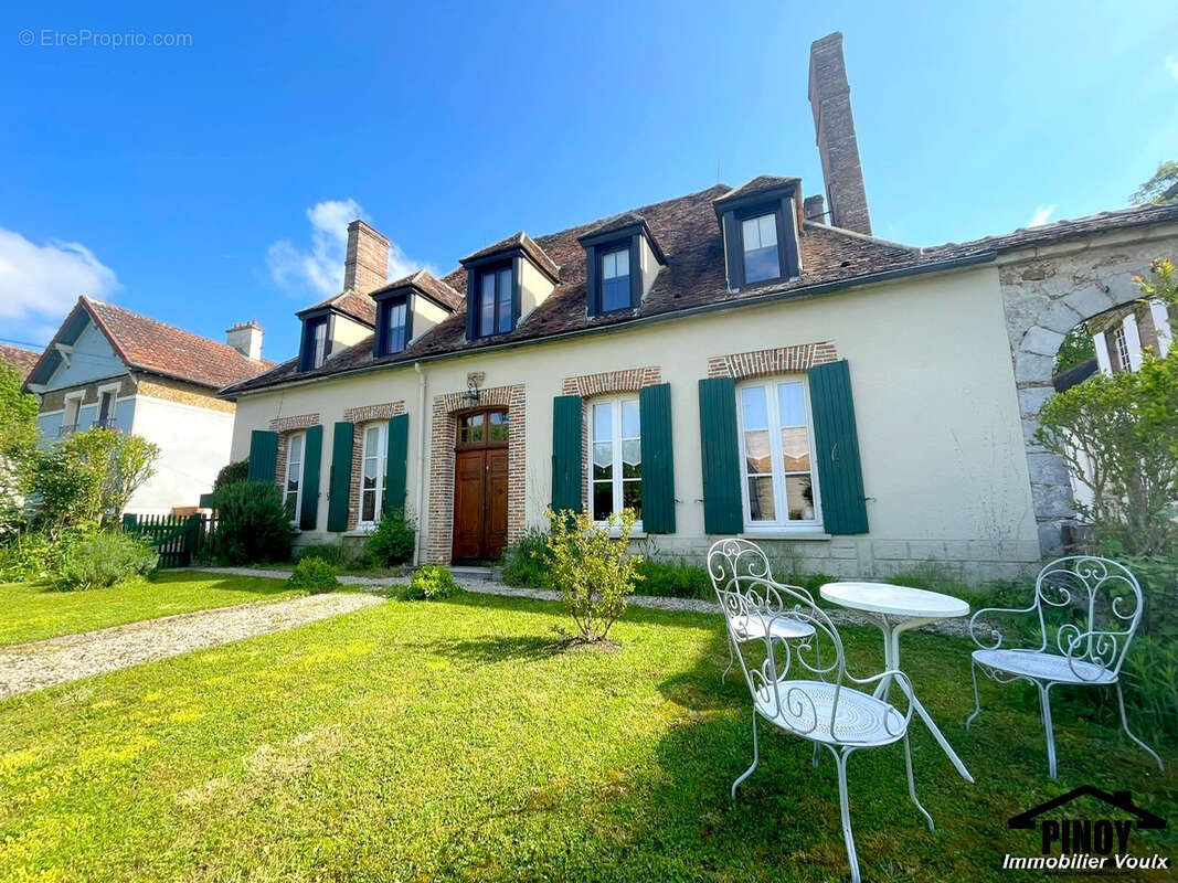Maison à VALLERY