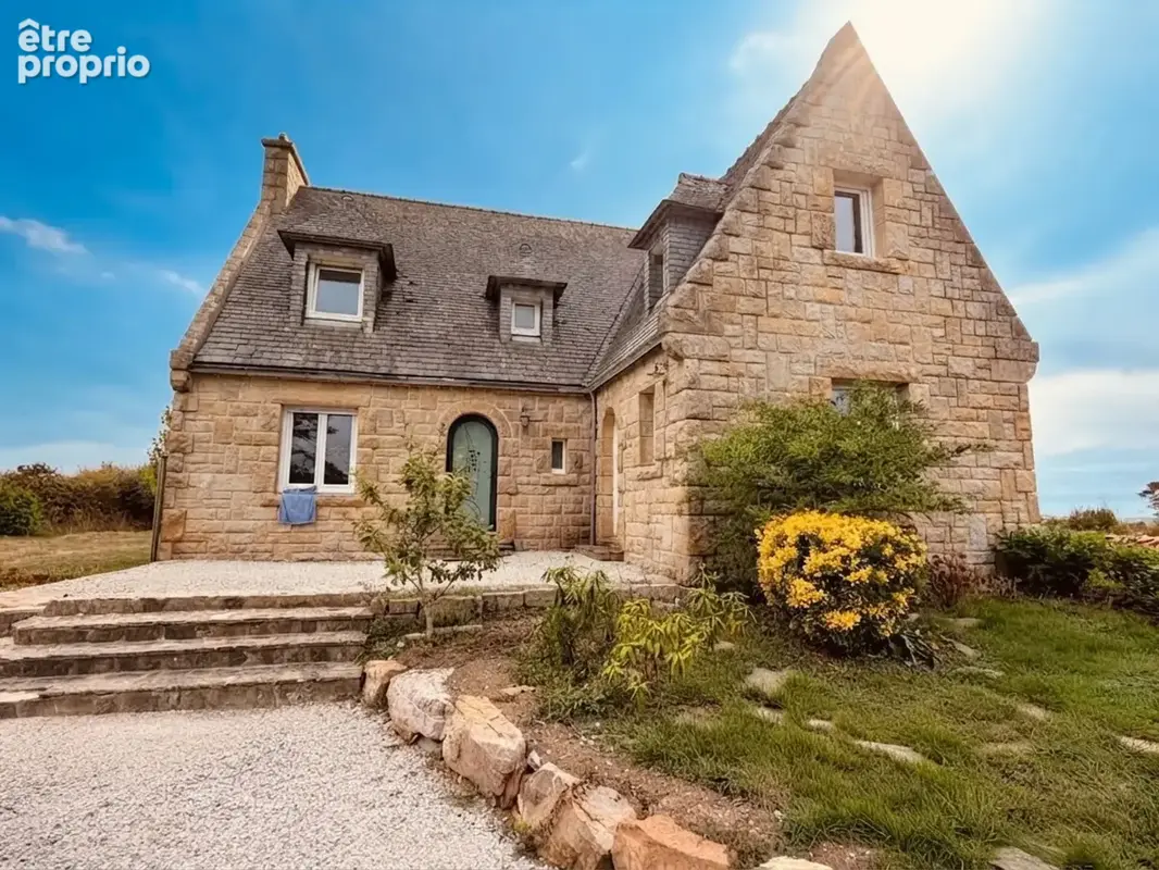 Charme Néo-Breton et Nature : Maison Familiale de 5 Chambres sur 8 000 m² - photo 3