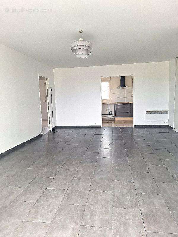 Appartement à BONNEUIL-SUR-MARNE