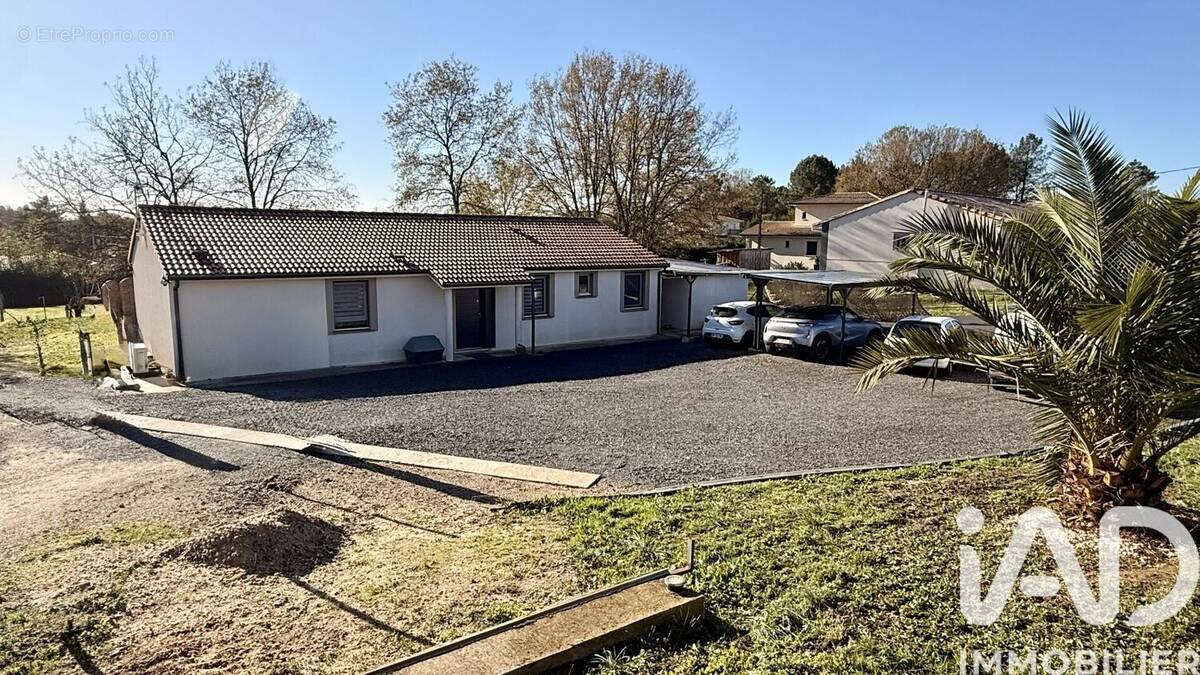 Photo 1 - Maison à SAINT-SAVIN