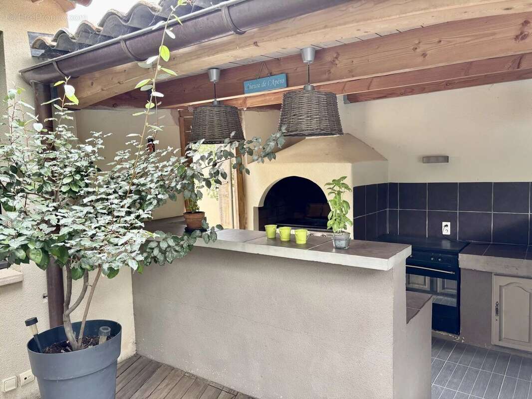 Maison à LES ANGLES