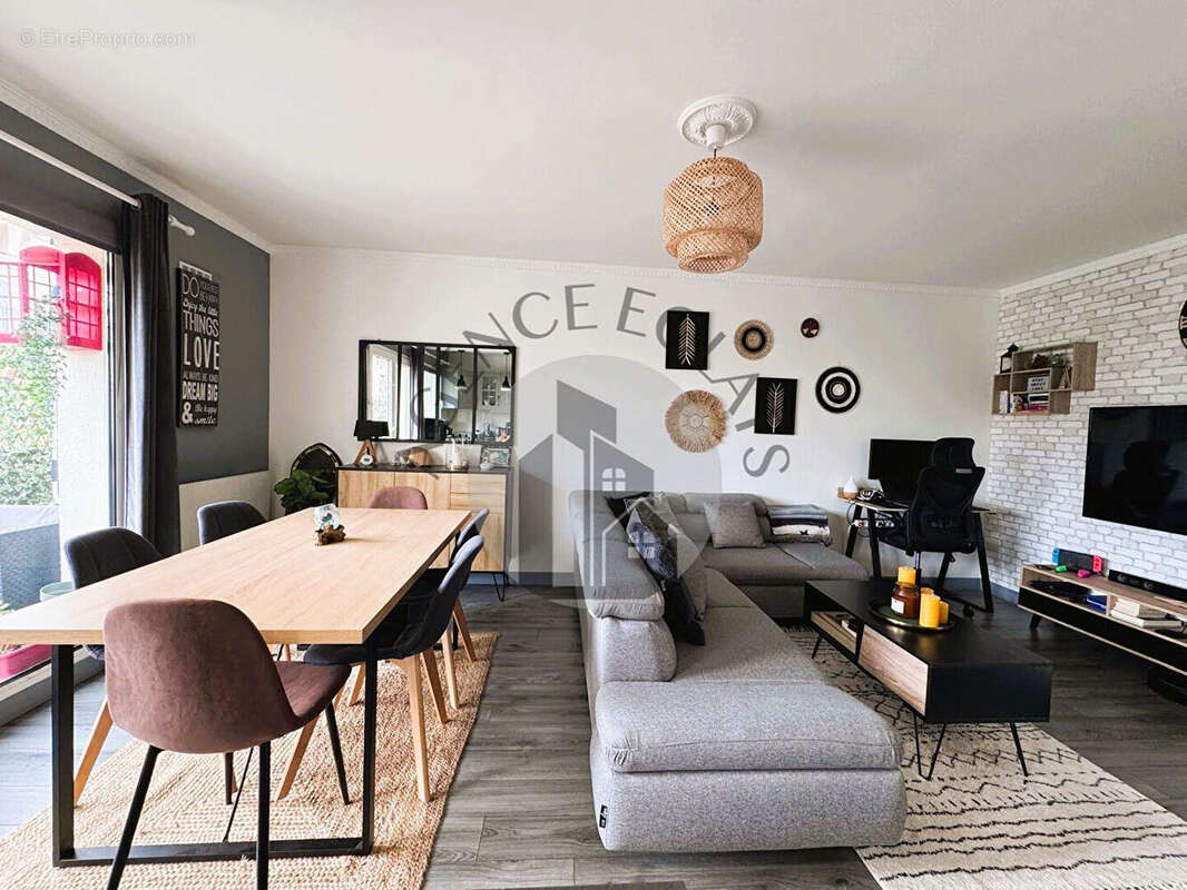 Appartement à CHELLES