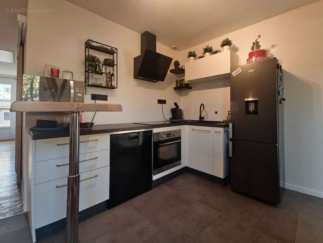 Photo 2 - Maison à MARSEILLE-10E