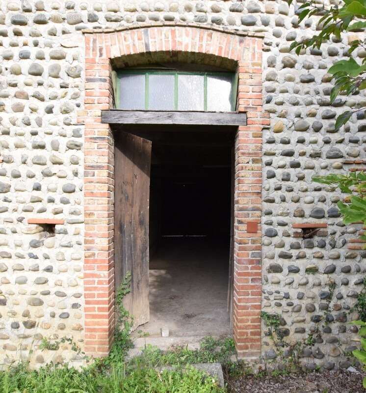 Maison à ARTIGUELOUVE