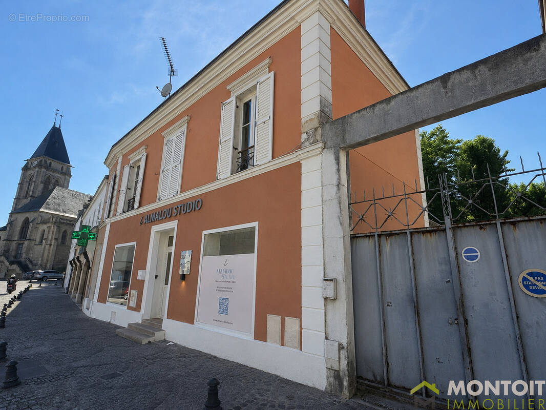 Appartement à THIAIS