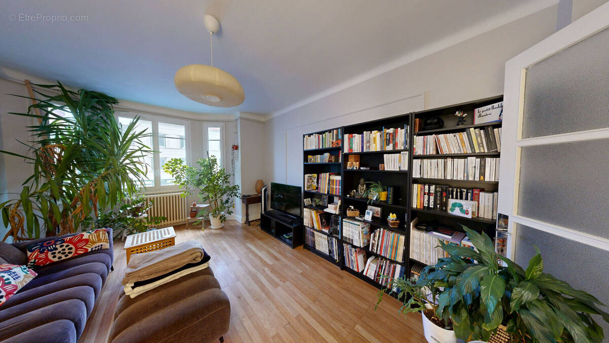Appartement à LYON-7E