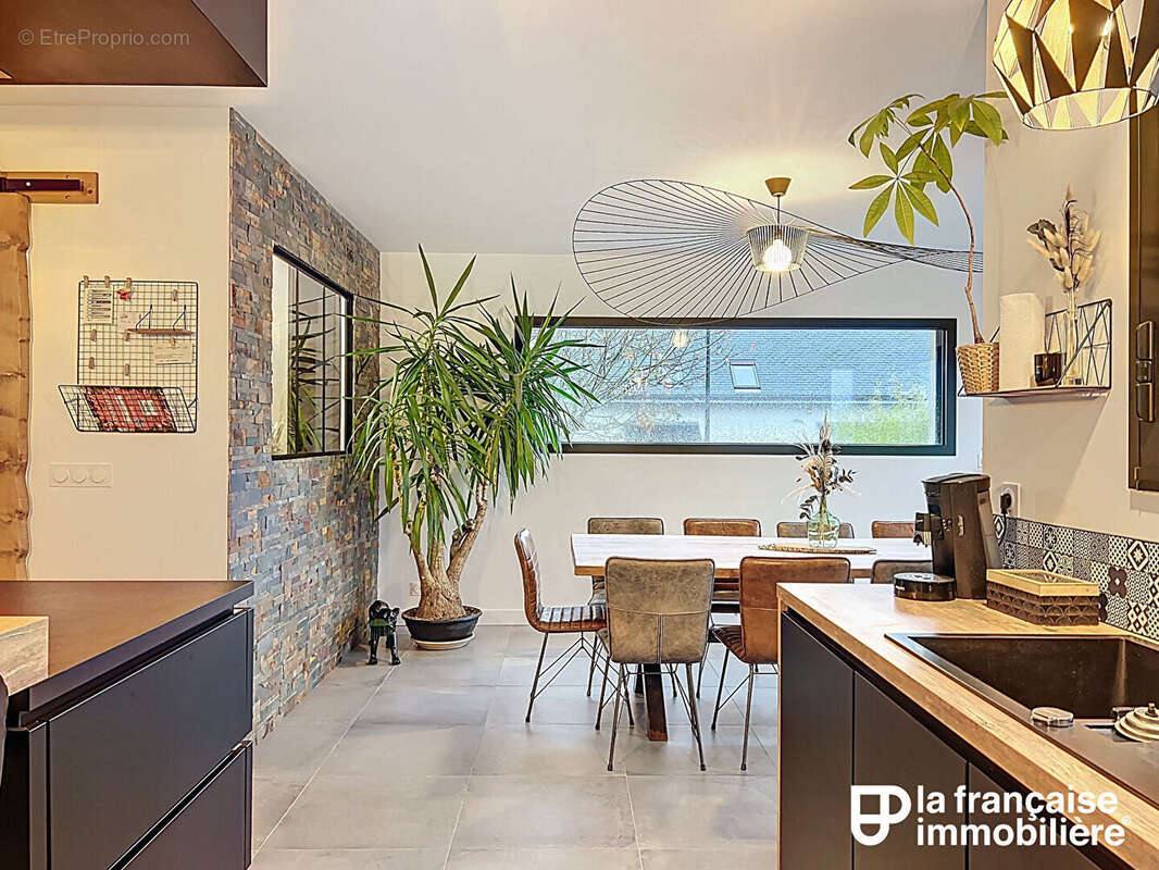 Maison à PARTHENAY-DE-BRETAGNE