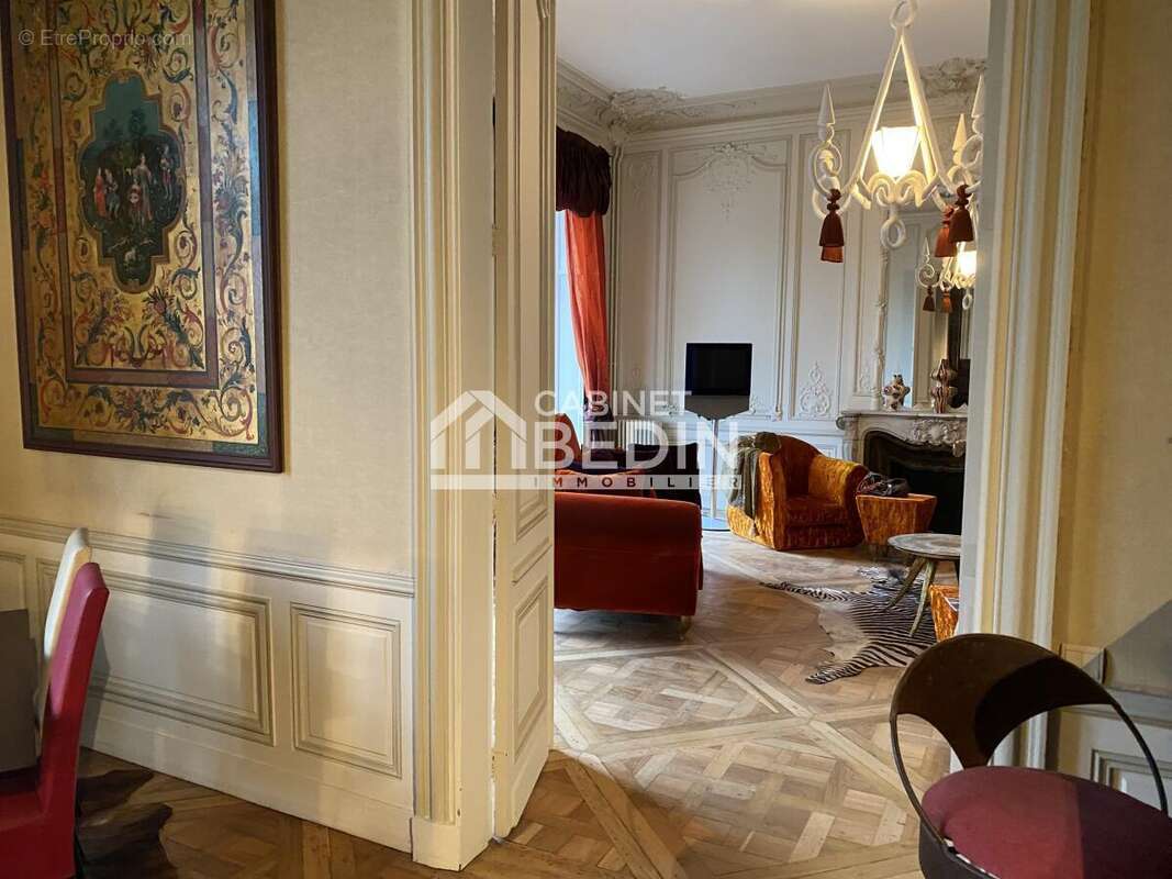 Appartement à BORDEAUX