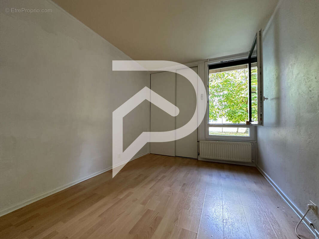 Appartement à ELANCOURT