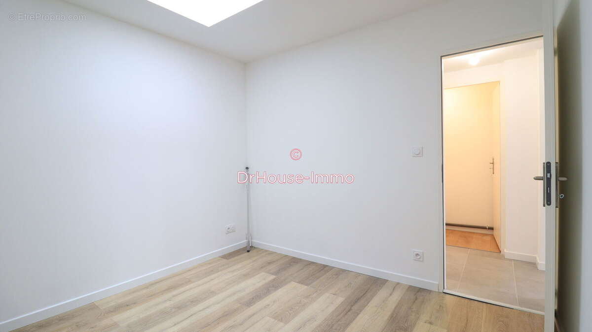 Appartement à SABLONS