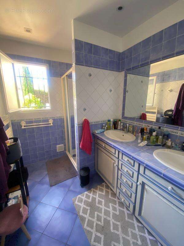 Maison à SIX-FOURS-LES-PLAGES