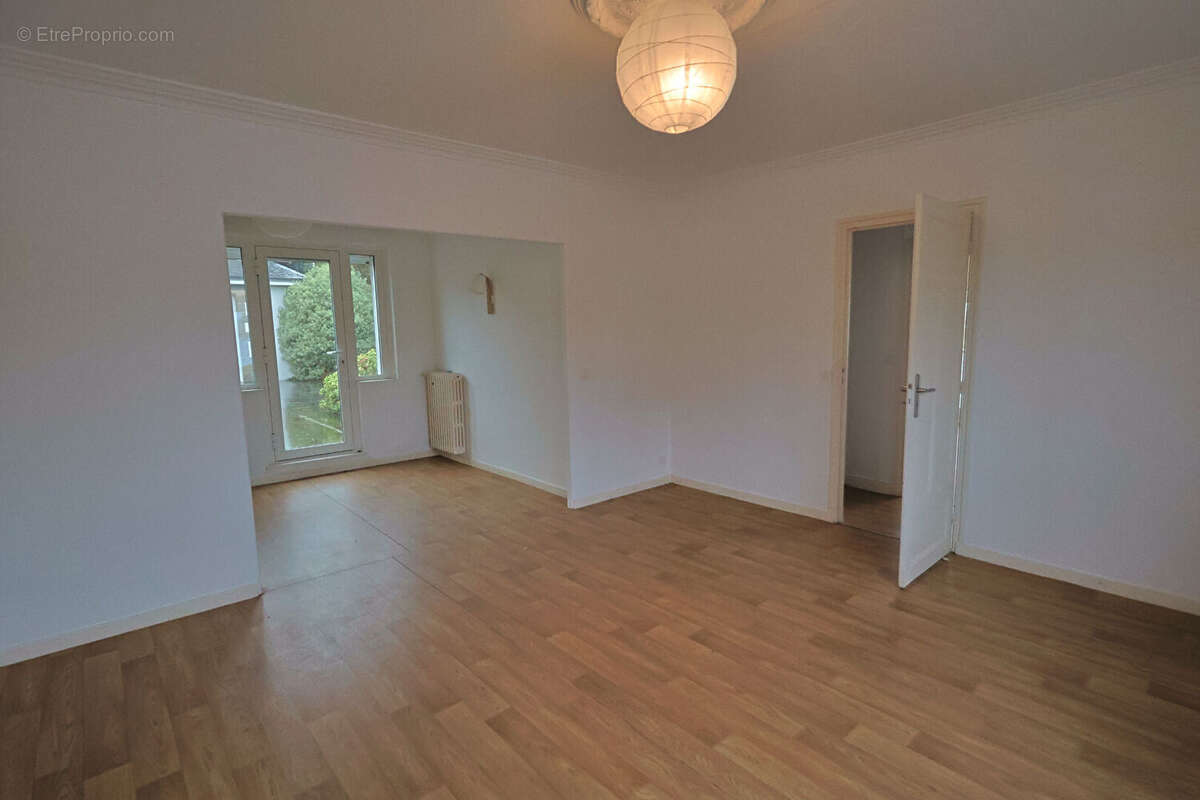 Maison à SAINT-COULOMB