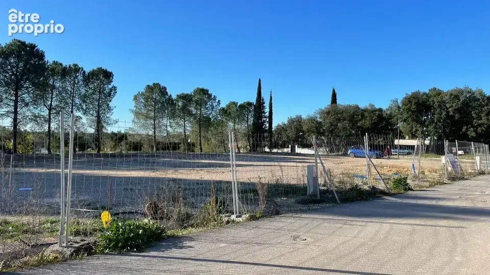 Terrain à COMBAILLAUX