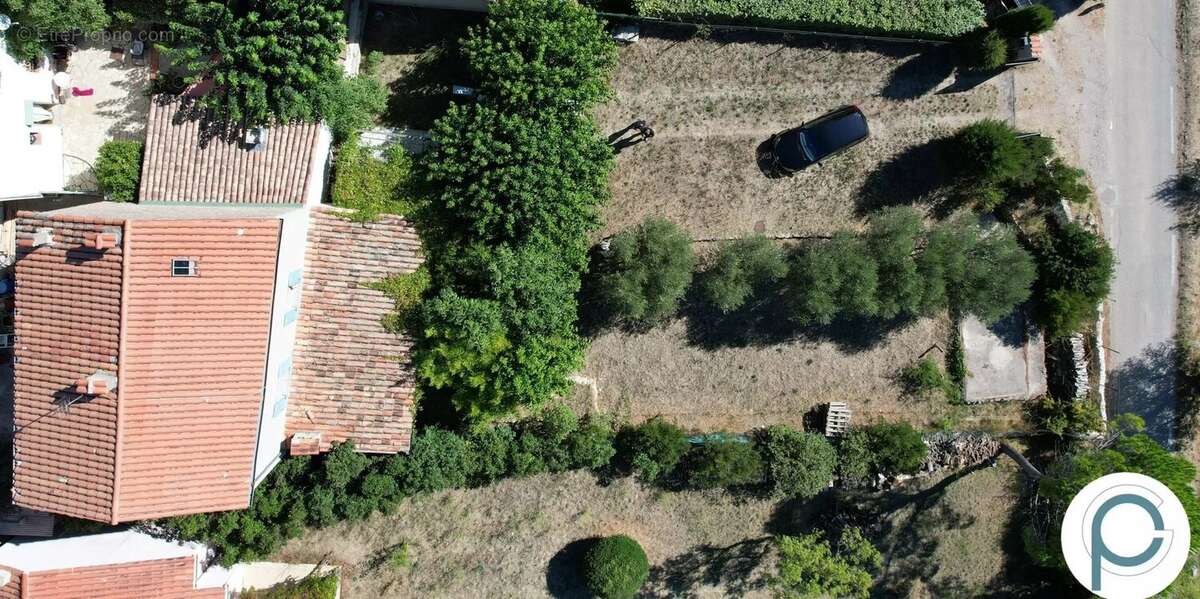 Maison à CUGES-LES-PINS