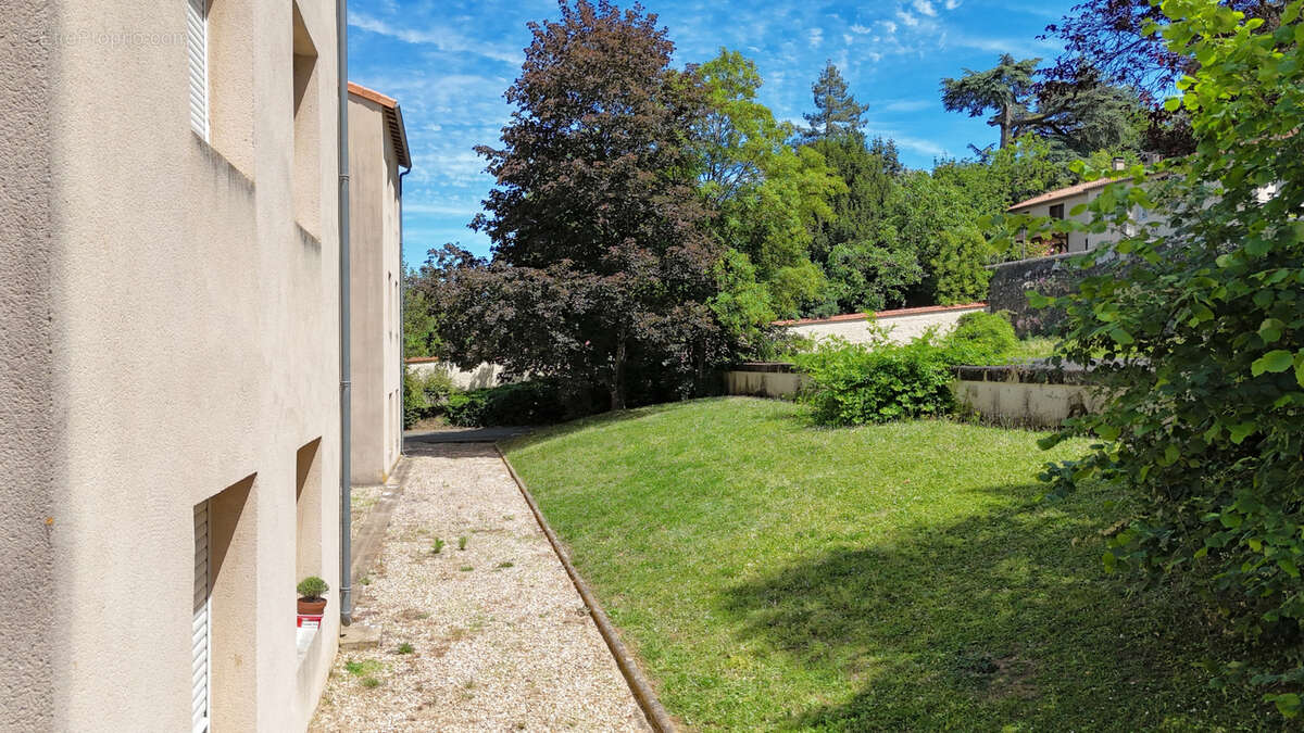 Appartement à POITIERS