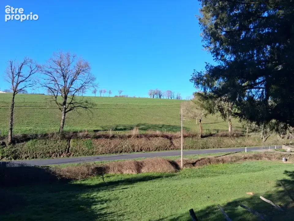 Terrain 1 630 m² à vendre à Reilhac (15250) - photo 4