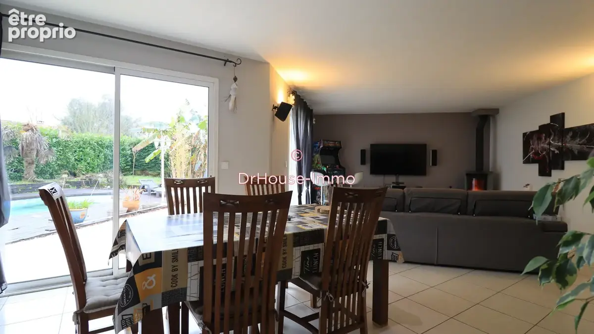Maison 7 pièces 143 m² à vendre à Sadirac (33670) - photo 5