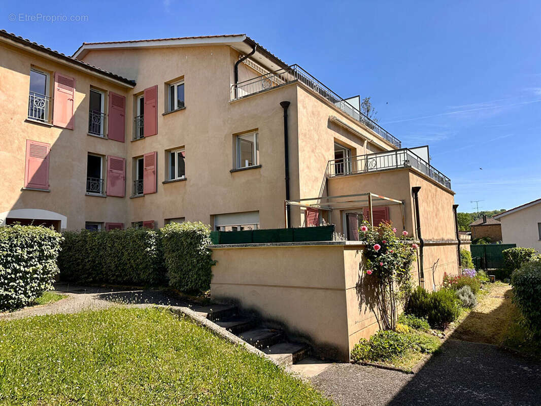 Appartement à LIERGUES