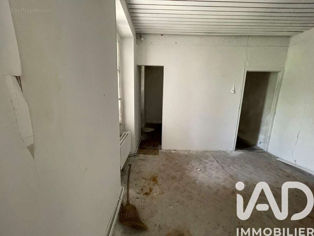 Photo 7 - Appartement à CORBEIL-ESSONNES