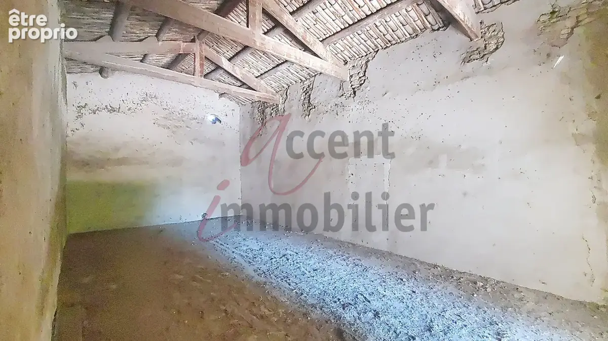 Plan d'Orgon : Remise à aménager - photo 2