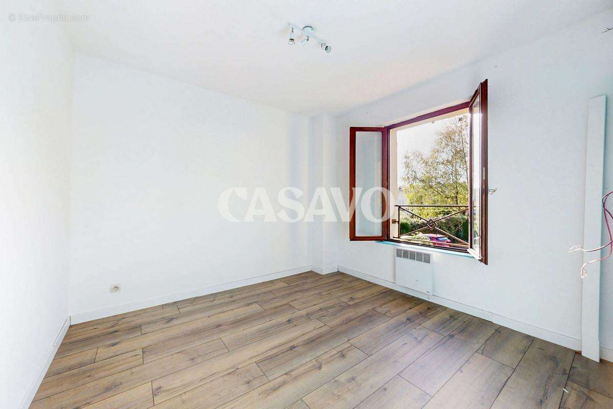 Maison à NOISY-SUR-OISE