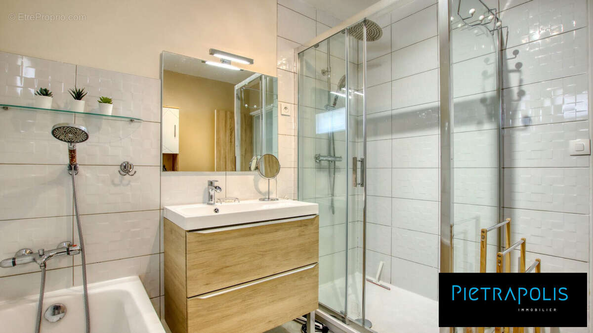 Maison 110 m² à Saint-Romain-De-Jalionas  - photo 6