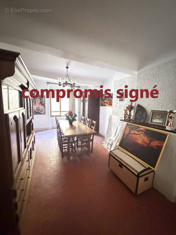 Appartement à AUPS