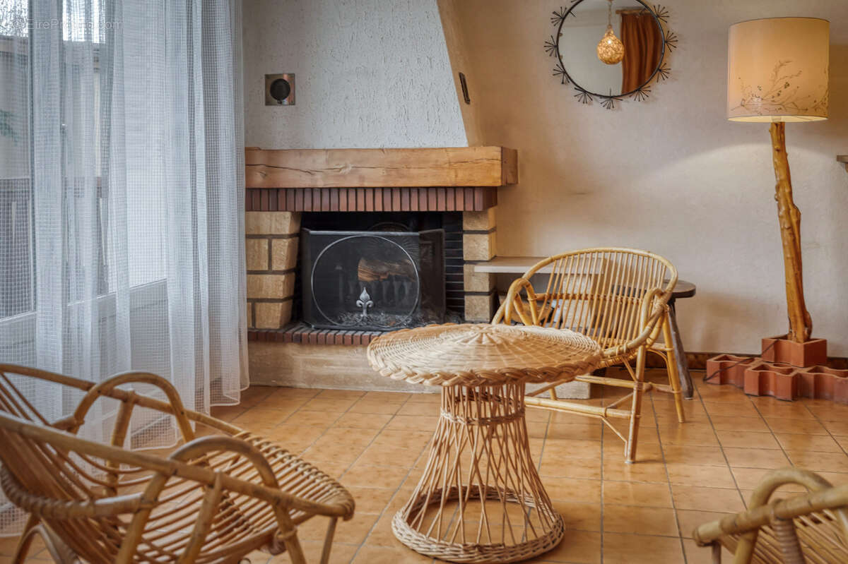 Maison à ECHIROLLES