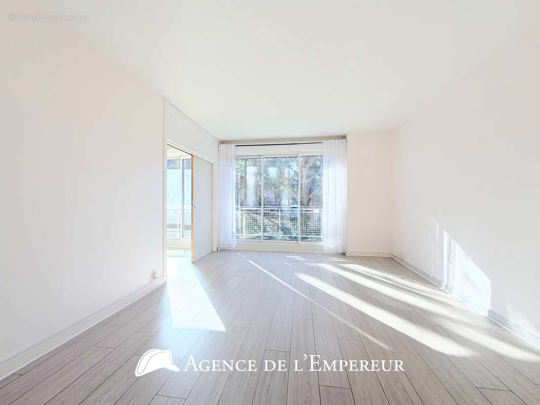 Appartement à RUEIL-MALMAISON