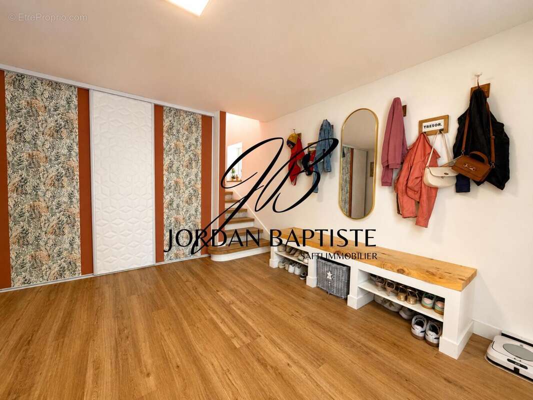 Maison 215 m² à Montauban  - photo 6