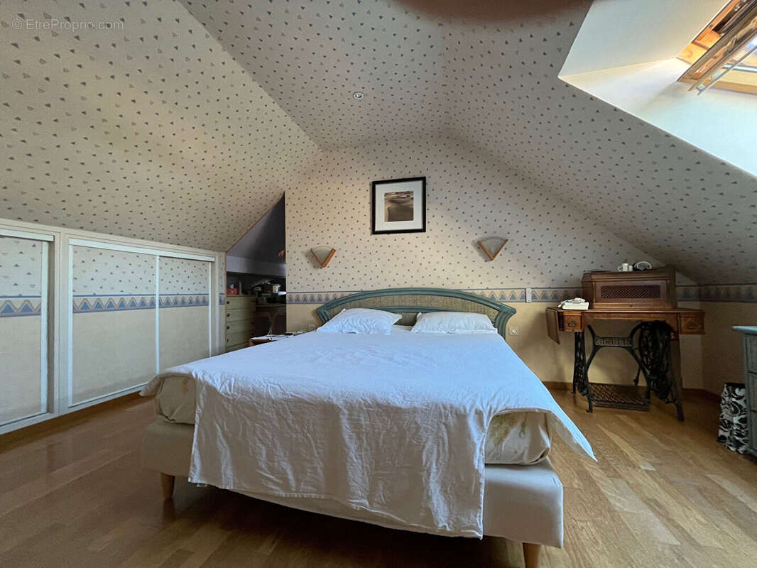 Maison à VILLEMANDEUR