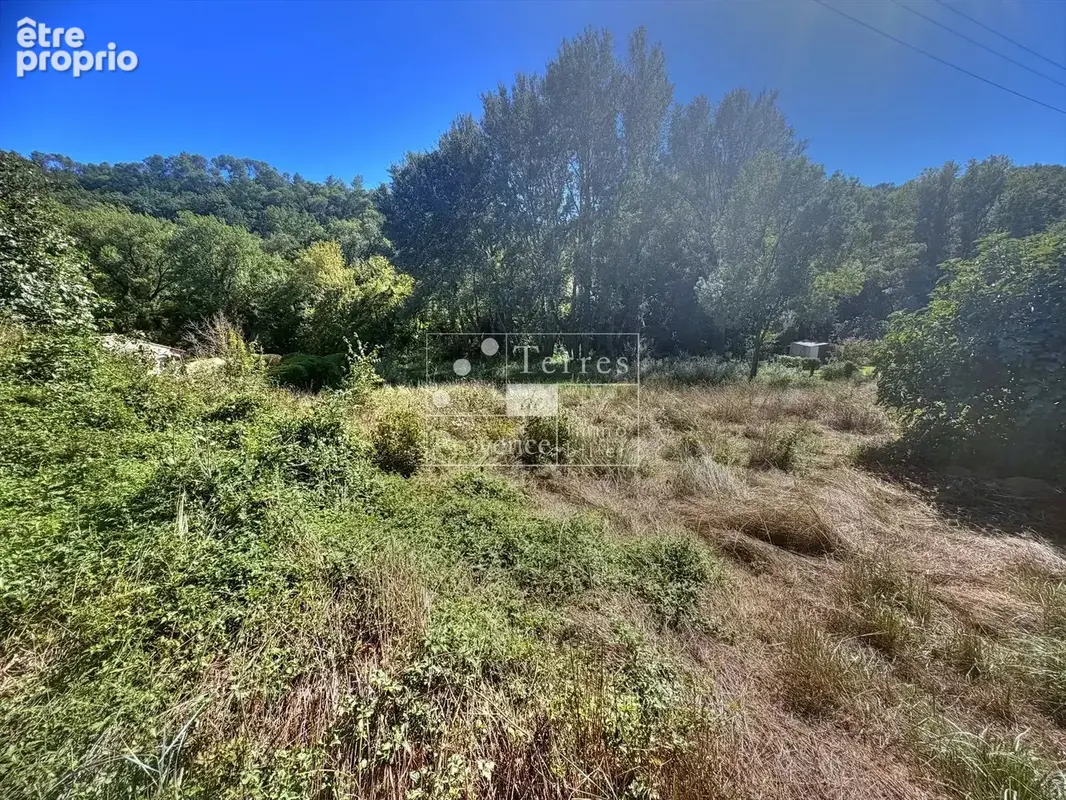 Terrain à CARCES