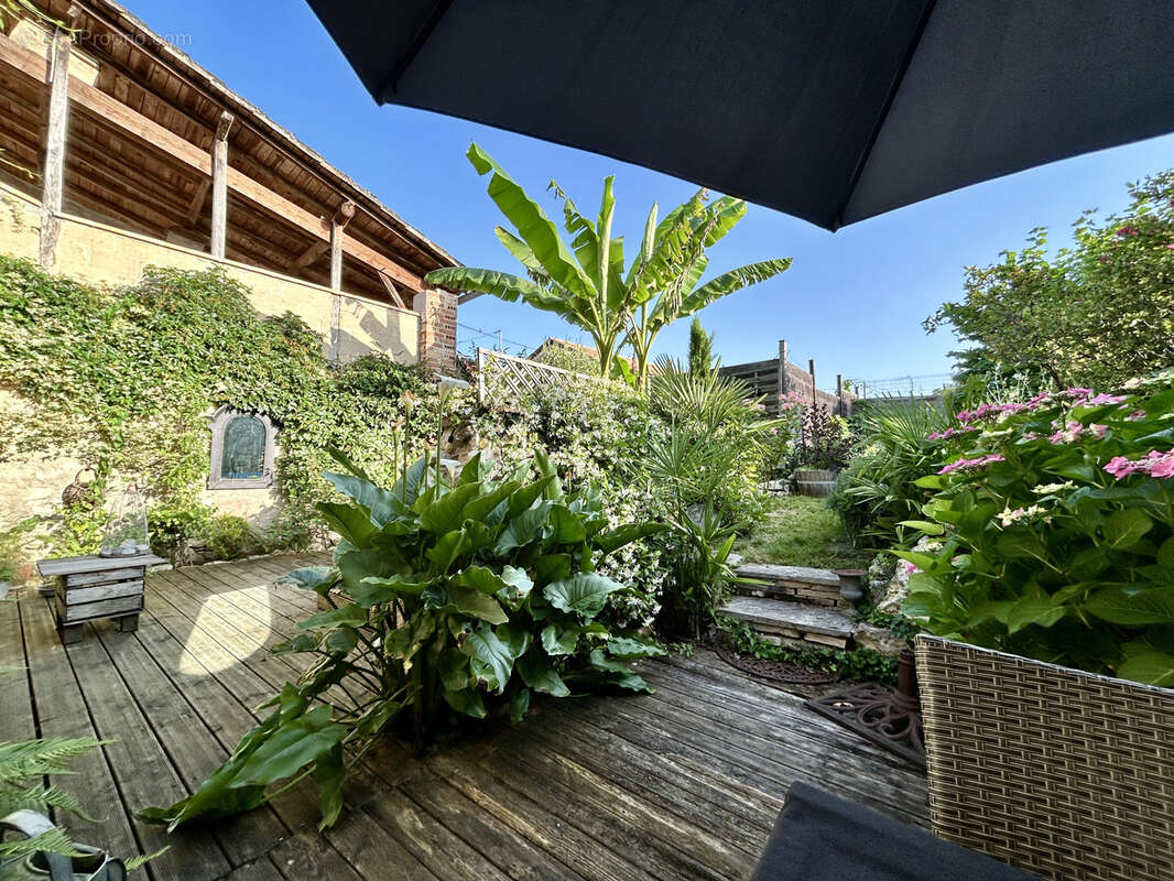 Maison à BEAUMONT-DE-LOMAGNE