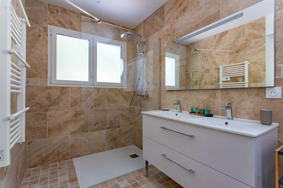 Appartement à LE BOUSCAT