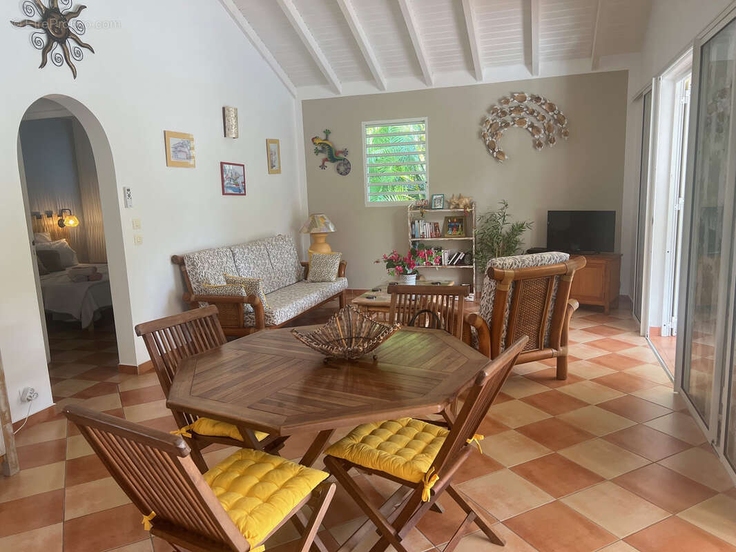 Maison à SAINT-FRANCOIS