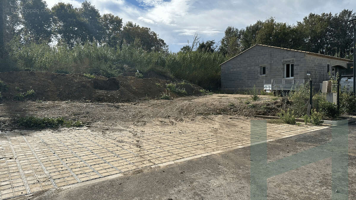 Terrain à BEAURECUEIL