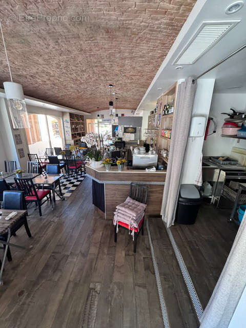 Autre à ROQUEFORT-LES-PINS