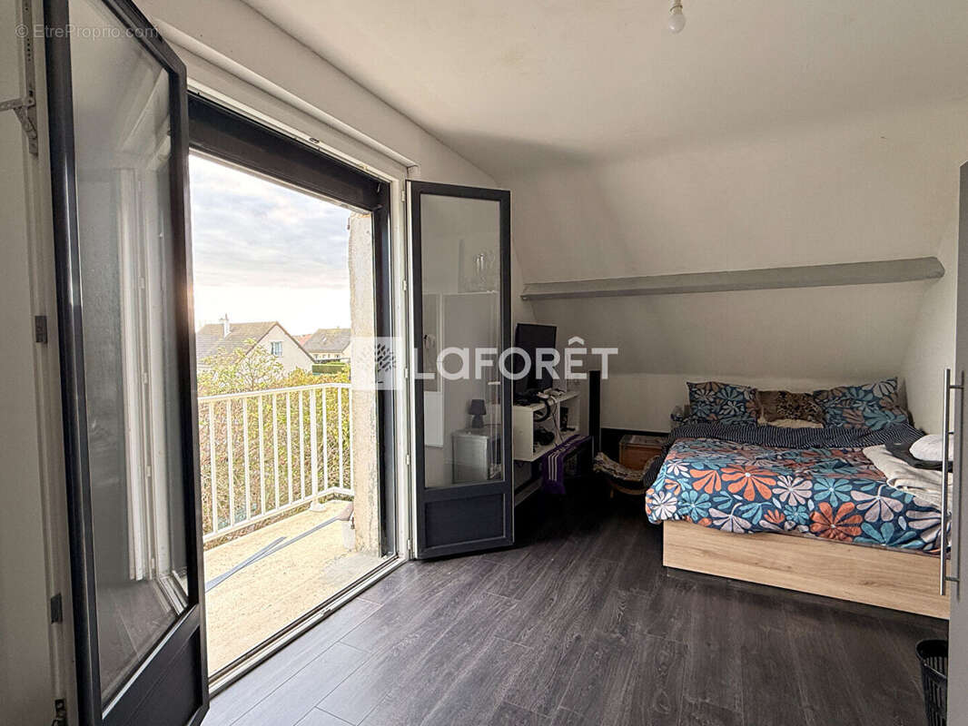 Maison à FRENOUVILLE