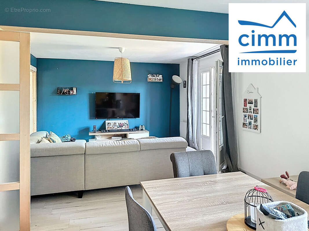 Maison à LA BUSSIERE