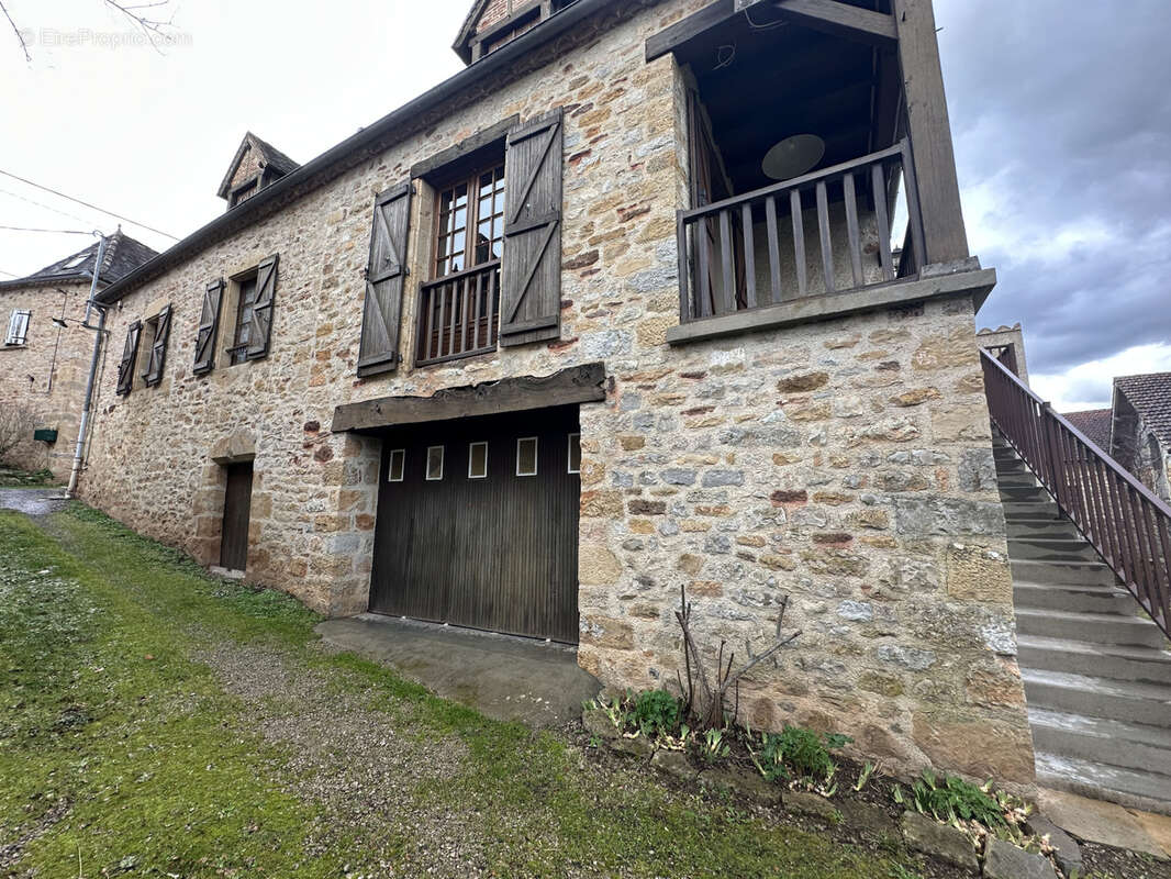 Maison à SAINT-MICHEL-LOUBEJOU