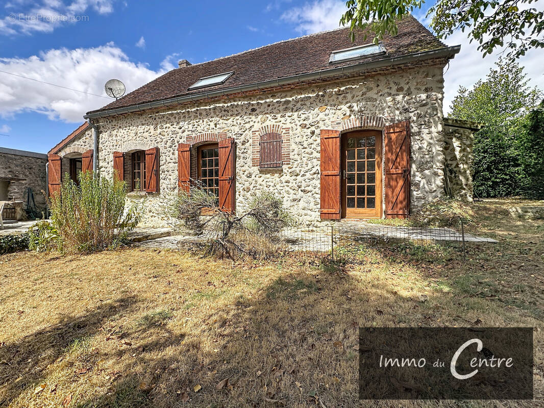 Maison à MONTMIRAIL