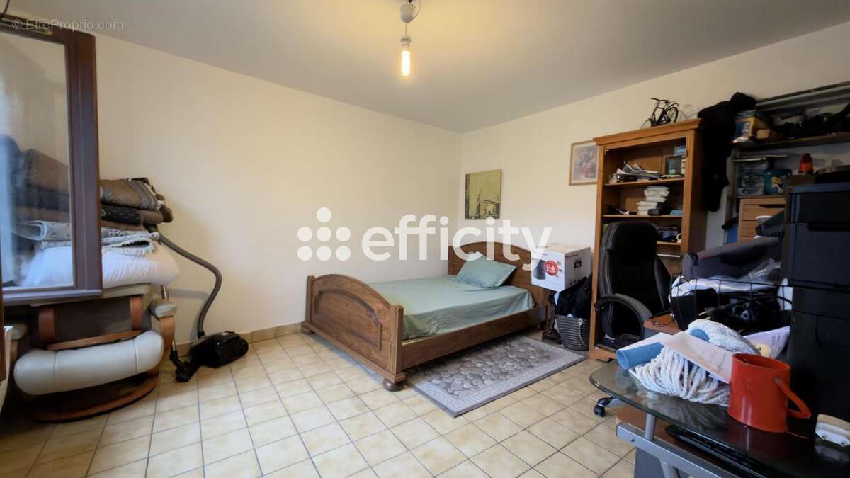 Appartement à LE PEAGE-DE-ROUSSILLON