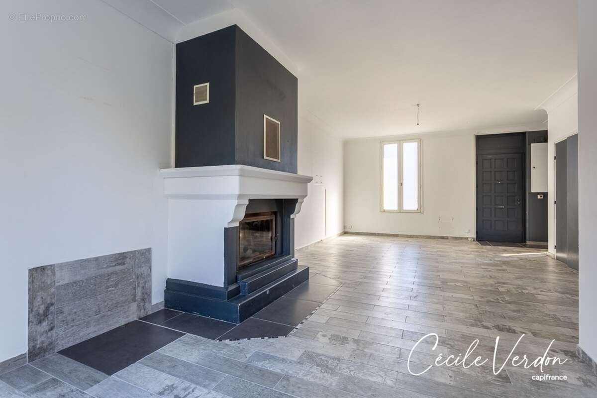Maison à vendre 5 pièces, garage moto, Bergerac 4 chambres sur 257 m2 de terrain - photo 13