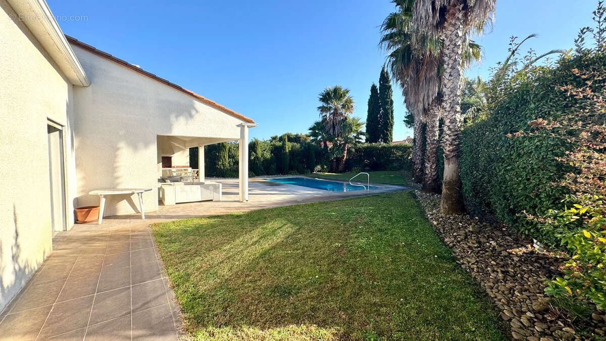 Maison à SAINT-CYPRIEN