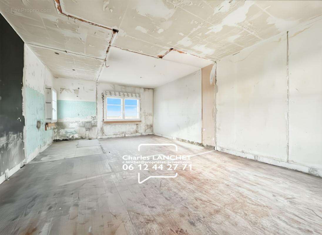 Maison à LA COURONNE