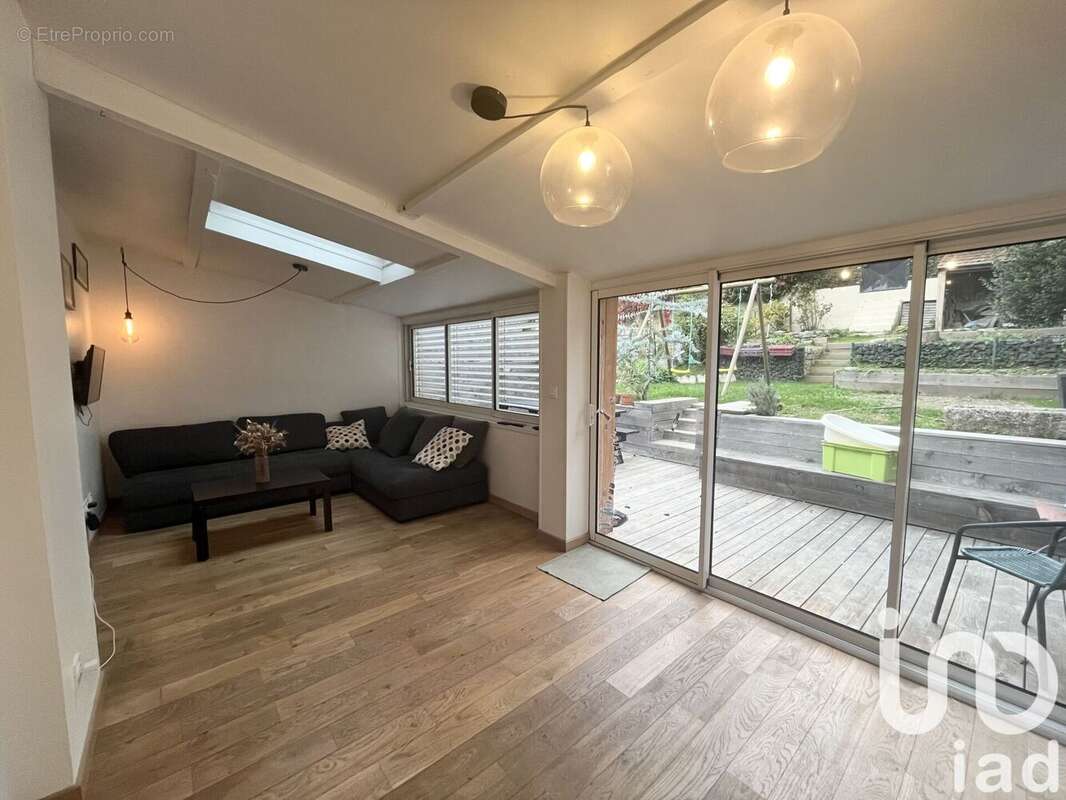 Photo 6 - Maison à SAINT-ETIENNE