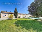 Photo 1 - Maison à MONTREAL